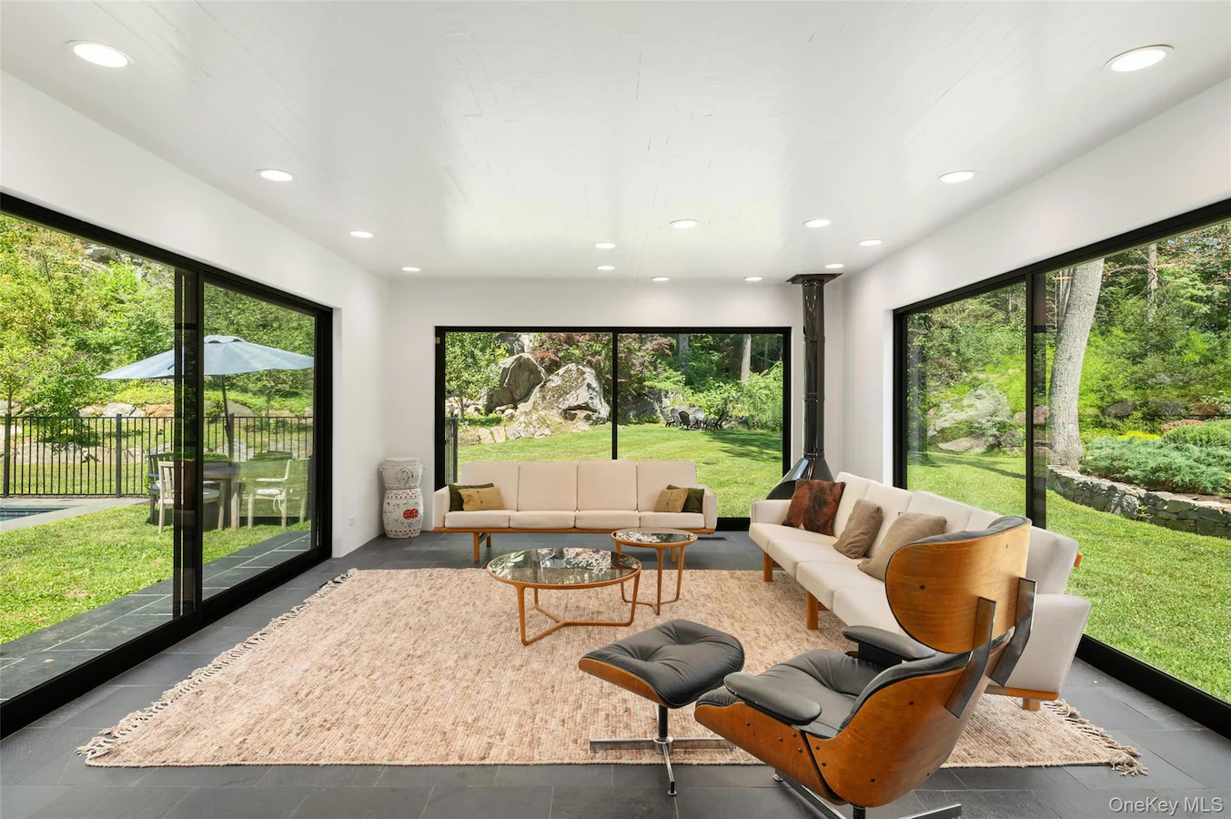 John Tishman Mid-Century Modern Masterpiece - Photo 6