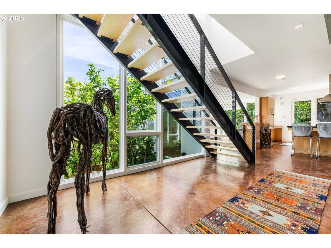 A Modernist Sanctuary in the Heart of Oregon Wine Country - Photo 6