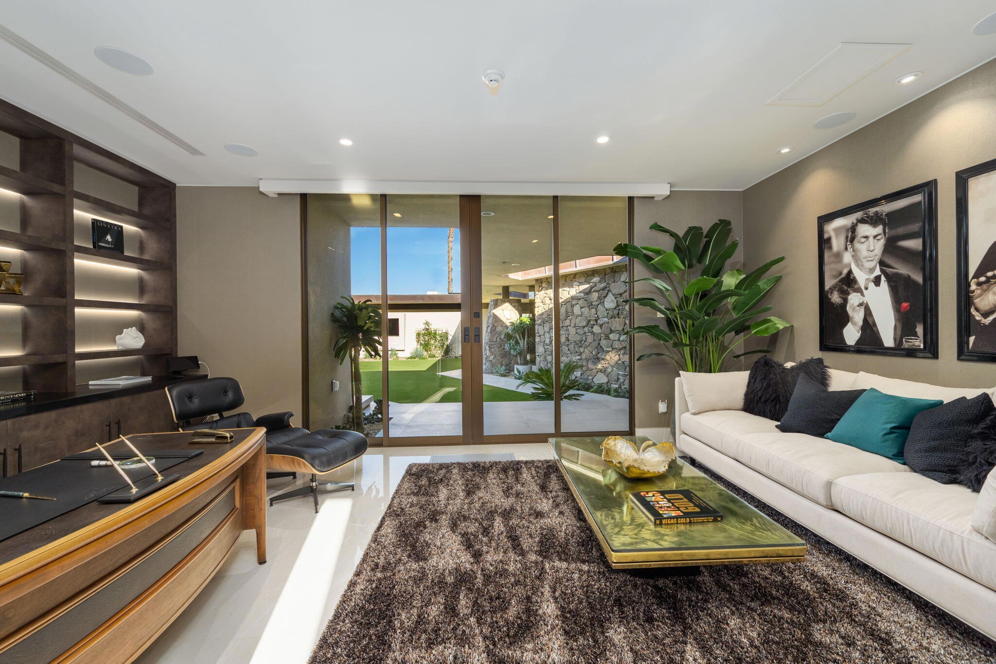 A Restored Mid-Century Icon by Buff & Hensman - Photo 6