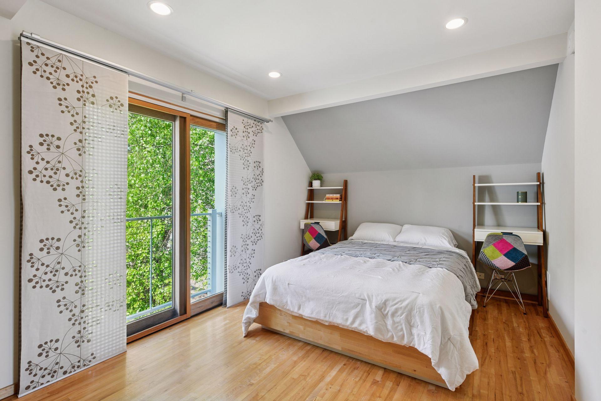 A Modern Masterpiece Rises from a 19th-Century Farmhouse in Chanhassen - Photo 5