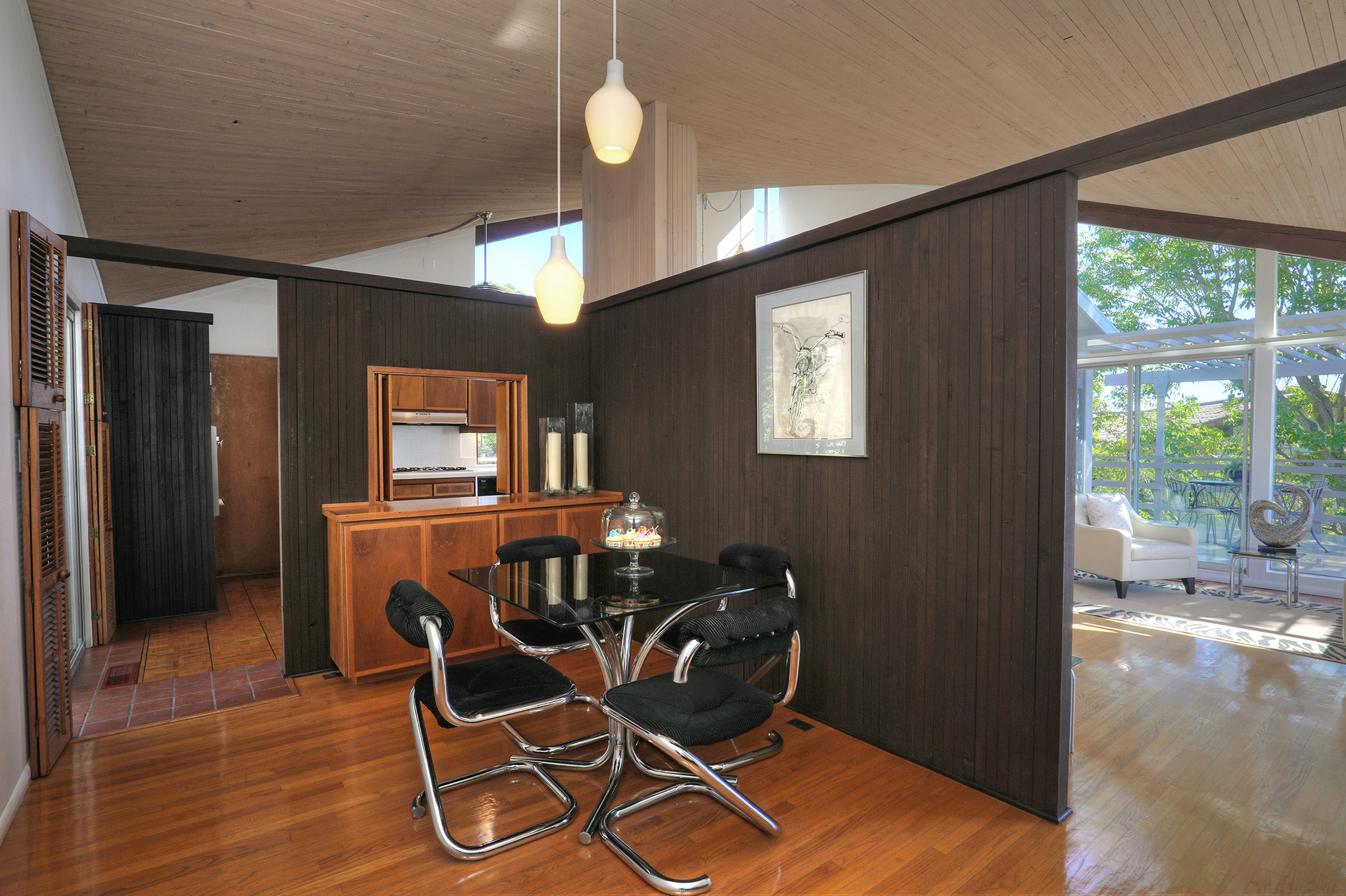 Hillside Mid-Century in the Santa Barbara Riviera - Photo 5