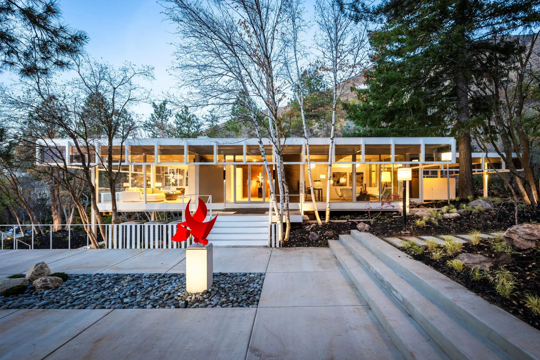 A Timeless Renovation of the Siegel House by John Sugden